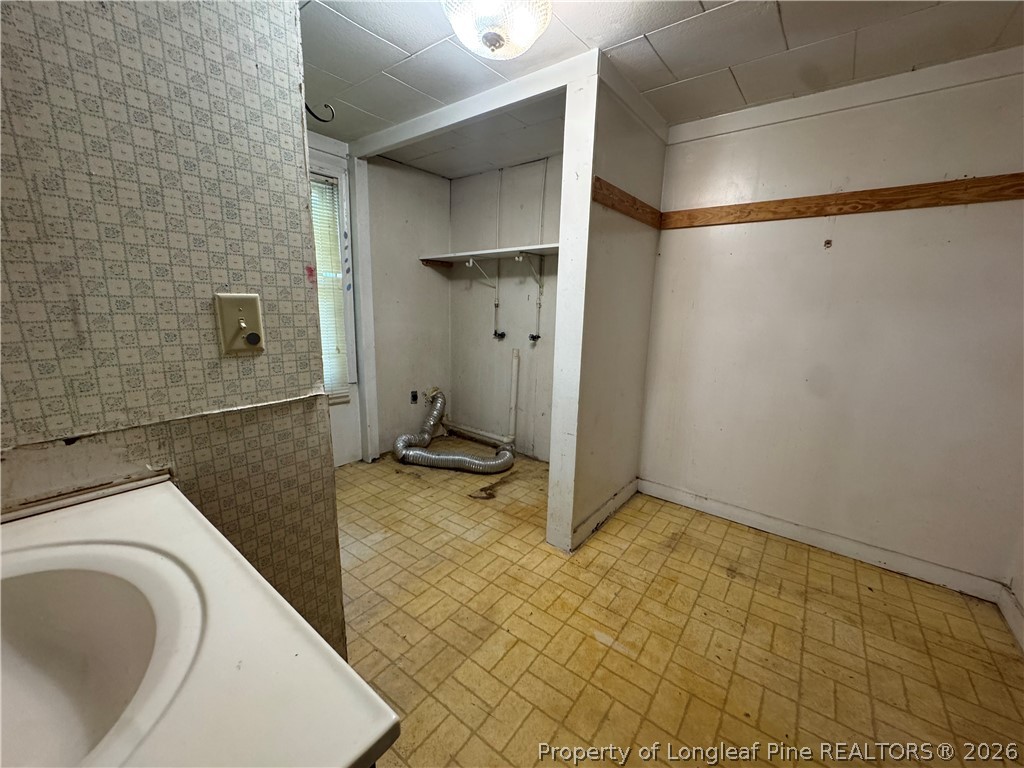 1195 Airport Road Carthage, NC 28327 - Photo 15 of 23
