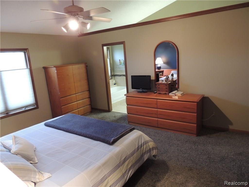 17076 27 Mile Road Ray, MI 48096 - Photo 36 of 99 17076 27 Mile 484.JPG