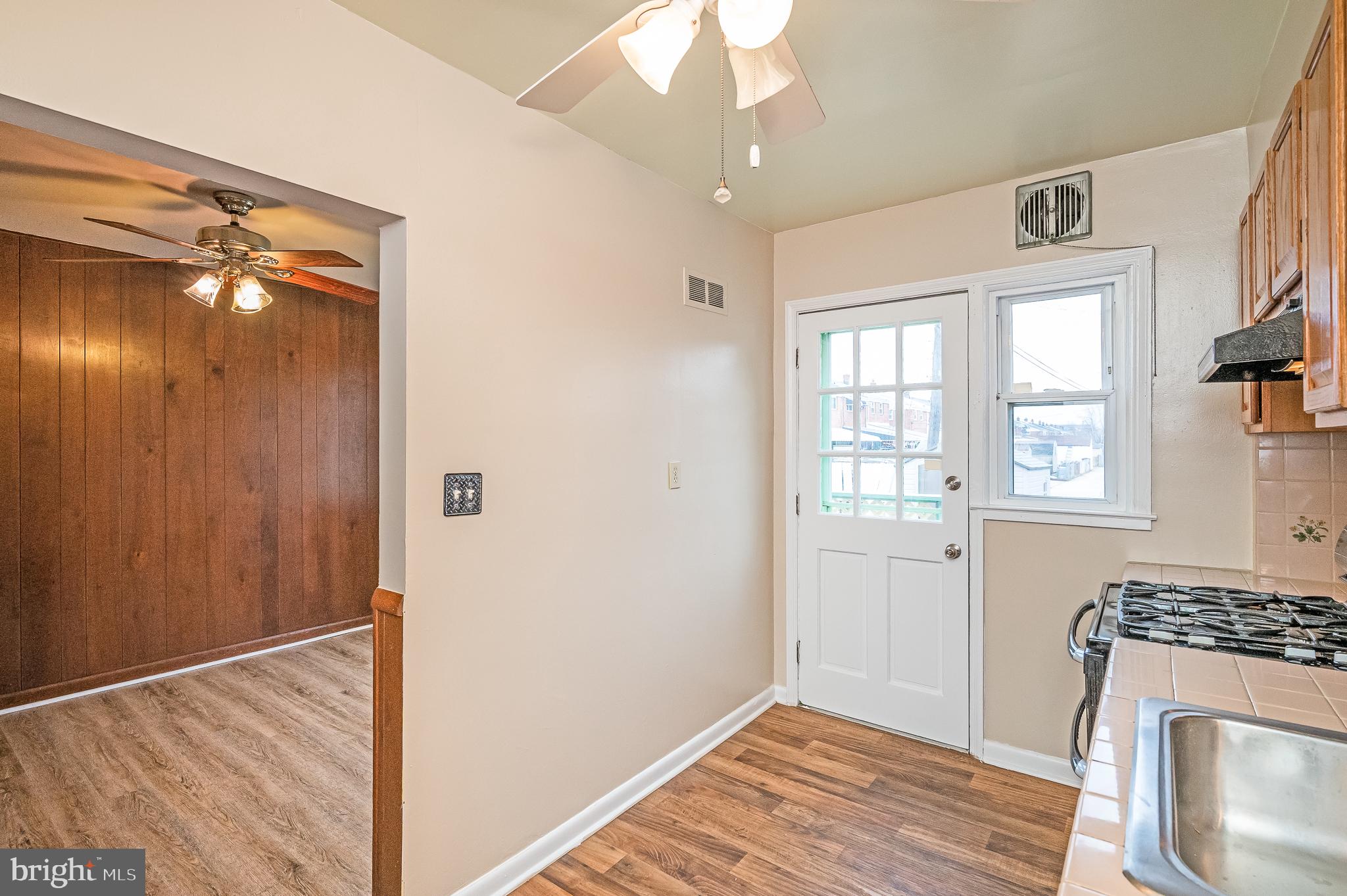 2753 Moorgate Road Dundalk, MD 21222 - Photo 11 of 41 KITCHEN