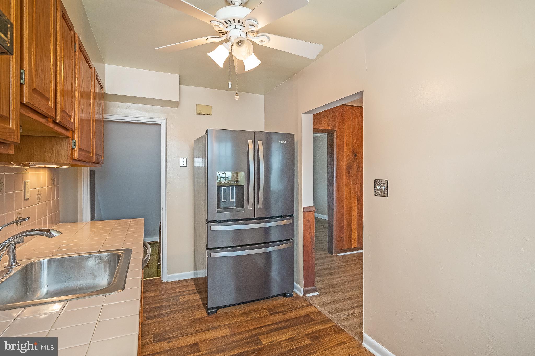 2753 Moorgate Road Dundalk, MD 21222 - Photo 13 of 41 KITCHEN