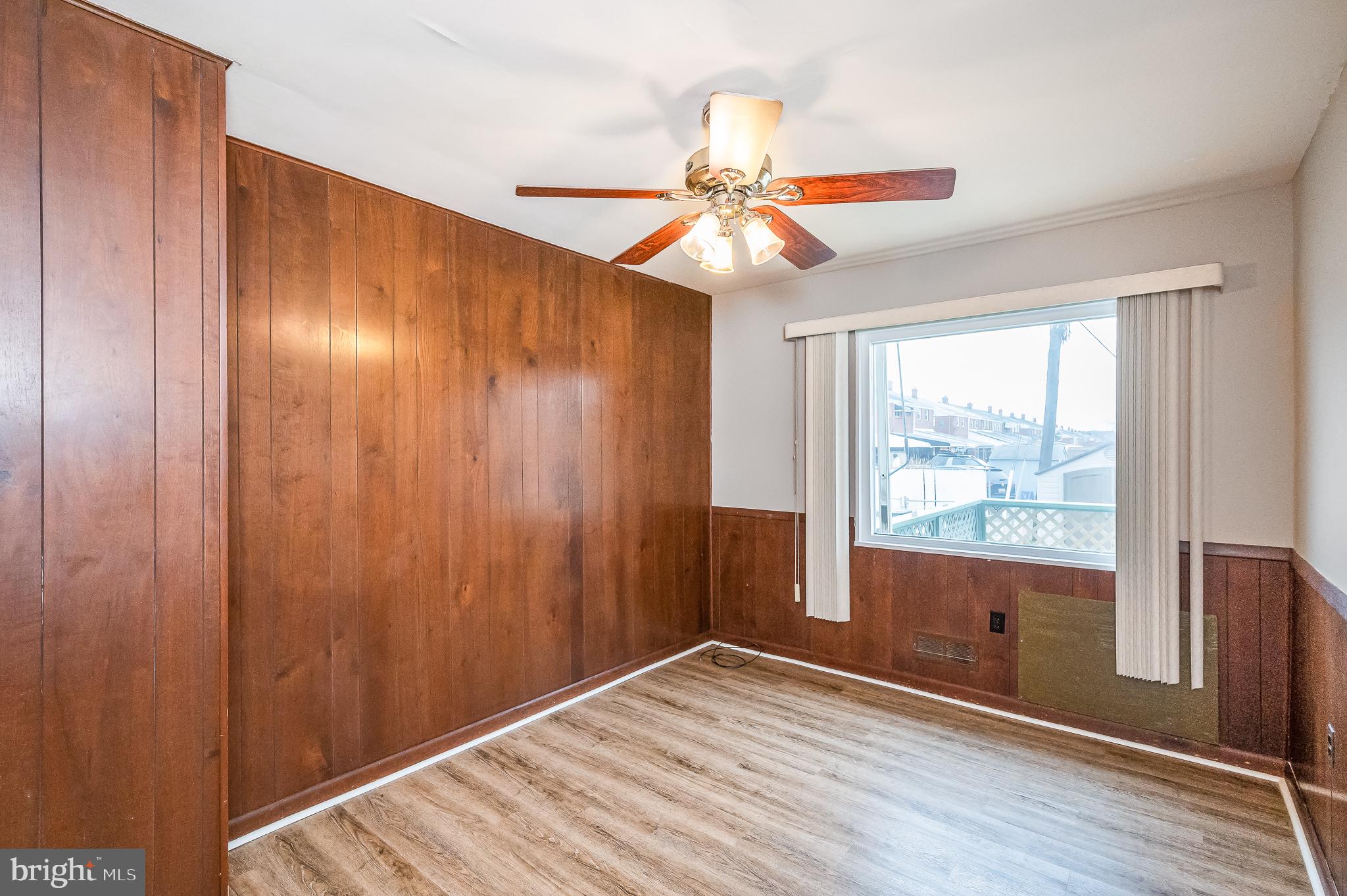 2753 Moorgate Road Dundalk, MD 21222 - Photo 15 of 41 DINING ROOM