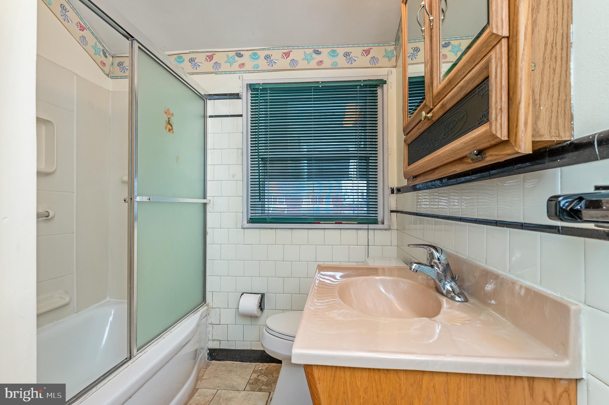 2753 Moorgate Road Dundalk, MD 21222 - Photo 32 of 41 BATHROOM