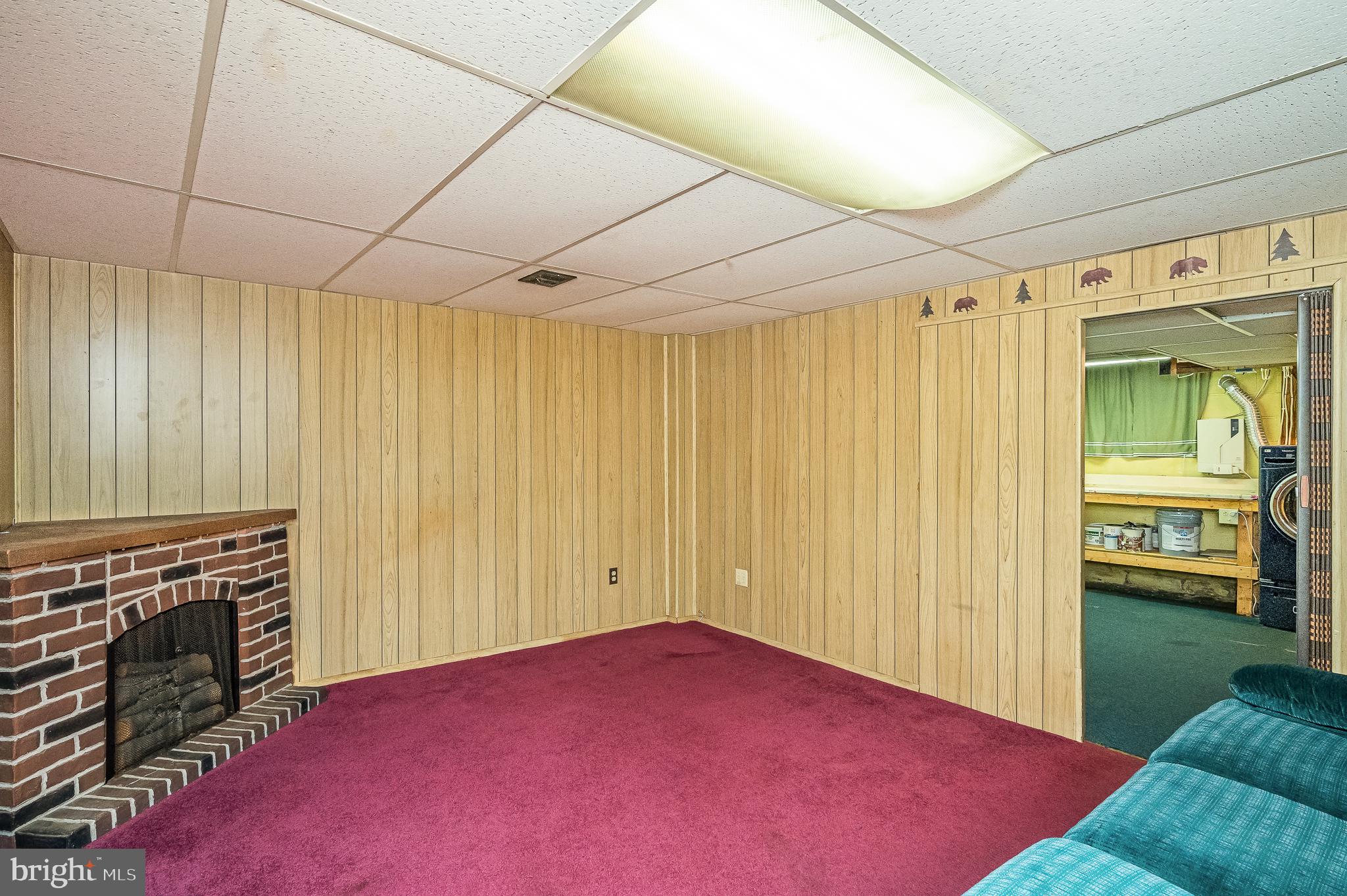 2753 Moorgate Road Dundalk, MD 21222 - Photo 33 of 41 FAMILY ROOM