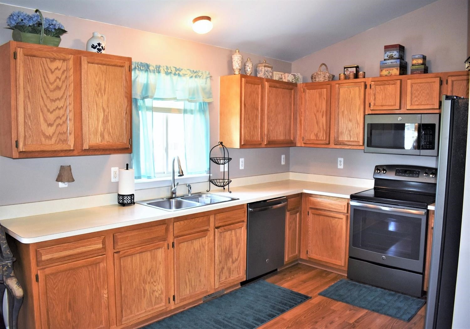 263 Dundee Ridge Drive Dundee, MI 48131 - Photo 3 of 28 Photo 3