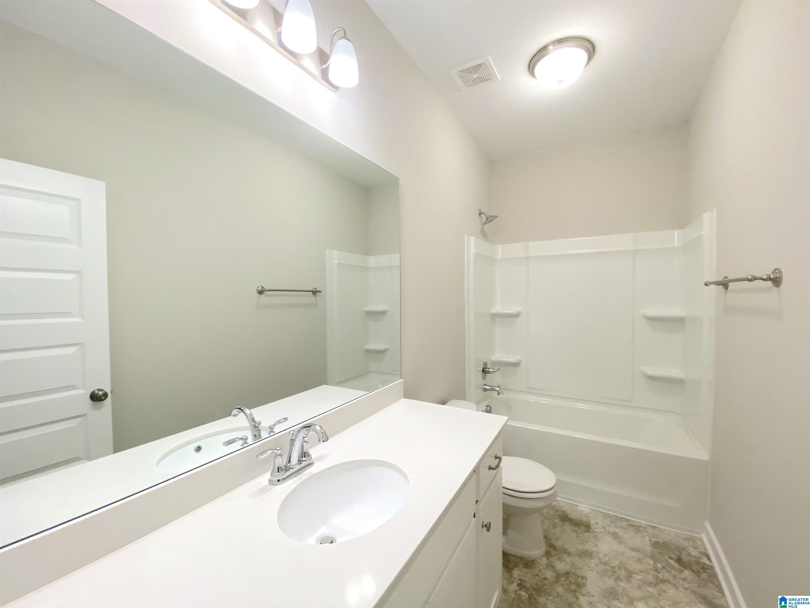 105 Avalon Way Clanton, AL 35045 - Photo 17 of 27