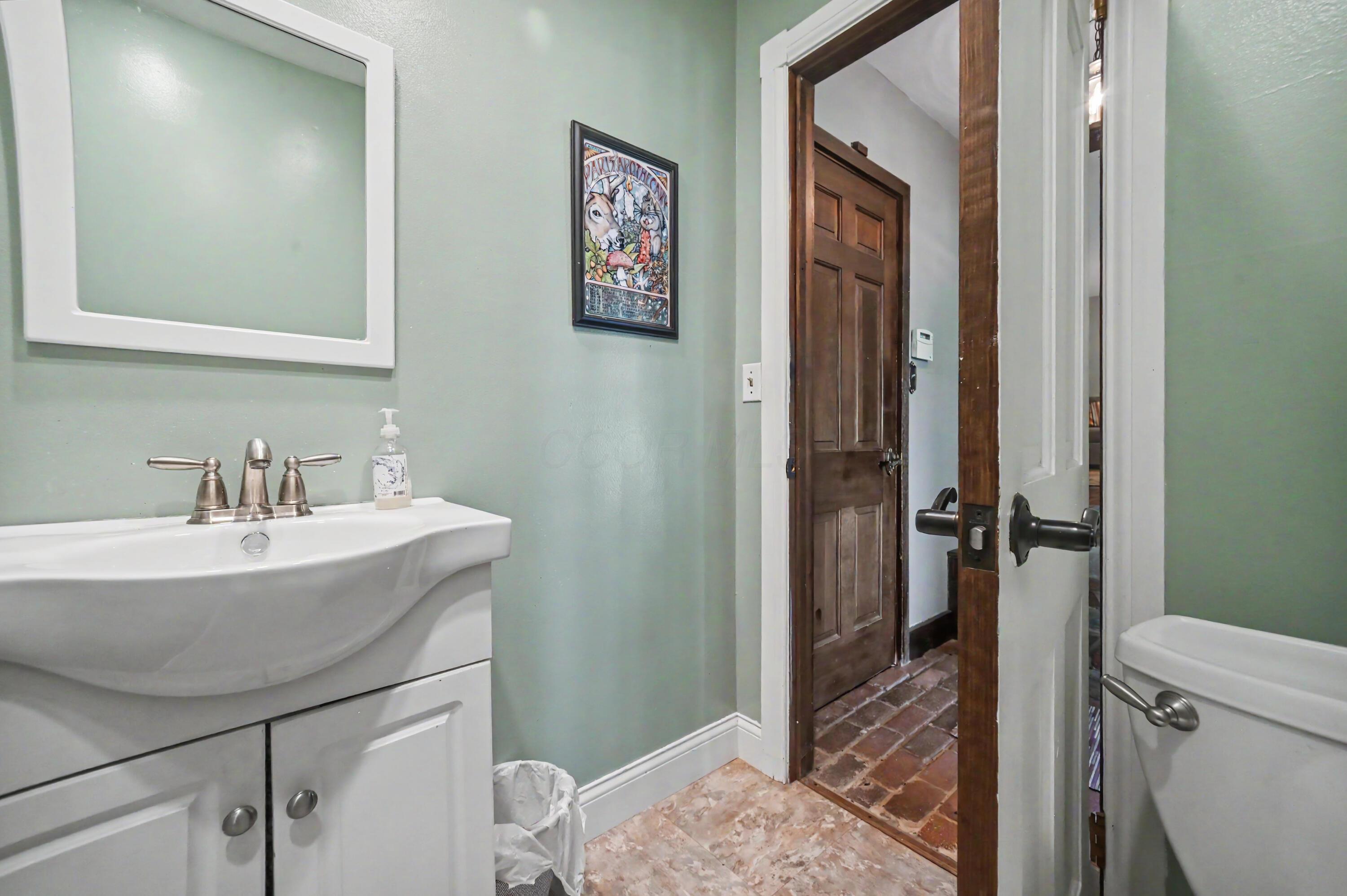 1411 Burnison Road Mansfield, OH 44903 - Photo 13 of 41