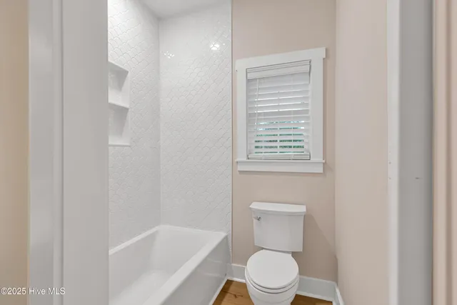 $1,189,000 | 313 Barnes Street, Emerald Isle, NC 28594