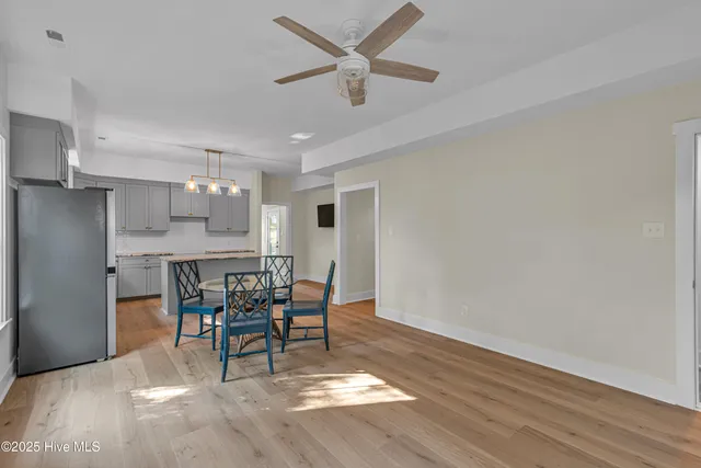 $1,189,000 | 313 Barnes Street, Emerald Isle, NC 28594