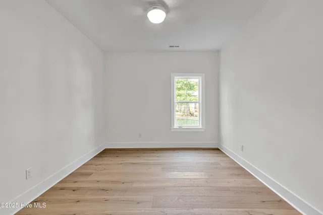 $1,189,000 | 313 Barnes Street, Emerald Isle, NC 28594