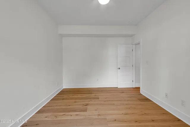 $1,189,000 | 313 Barnes Street, Emerald Isle, NC 28594