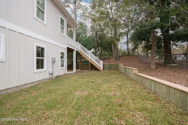 $1,189,000 | 313 Barnes Street, Emerald Isle, NC 28594