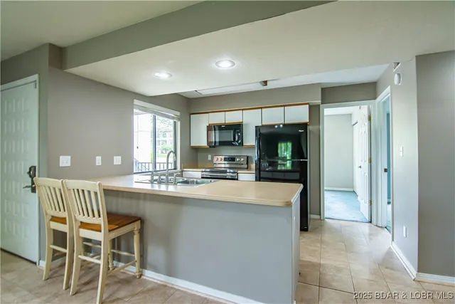 $149,900 | 35 Ventura Drive, Unit 417, Lake Ozark, MO 65049