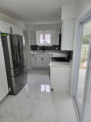 $169,900 | 2419 Barnard Street, Saginaw, MI 48602