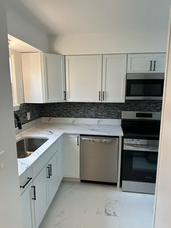 $159,900 | 2419 Barnard Street, Saginaw, MI 48602