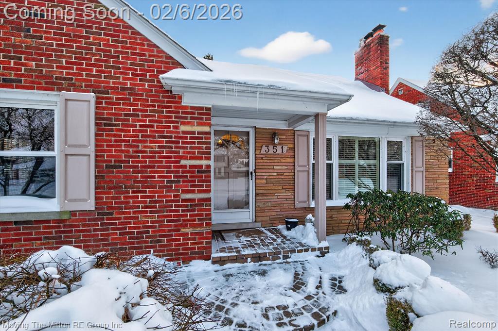 351 Ridgemont Road Grosse Pointe Farms, MI 48236 - Photo 2 of 68