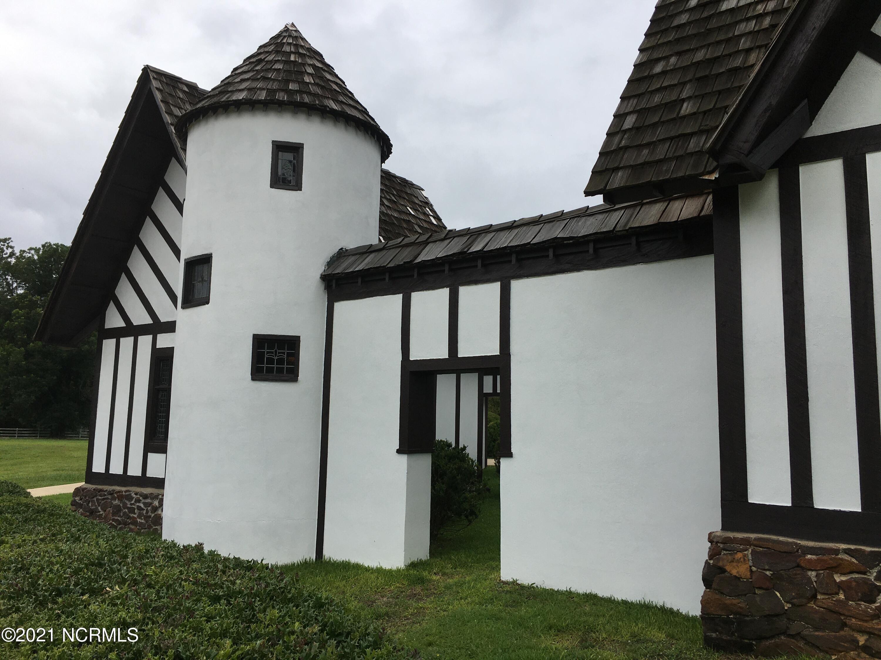 602 Sunset Avenue Clinton, NC 28328 - Photo 12 of 45 IMG_3341