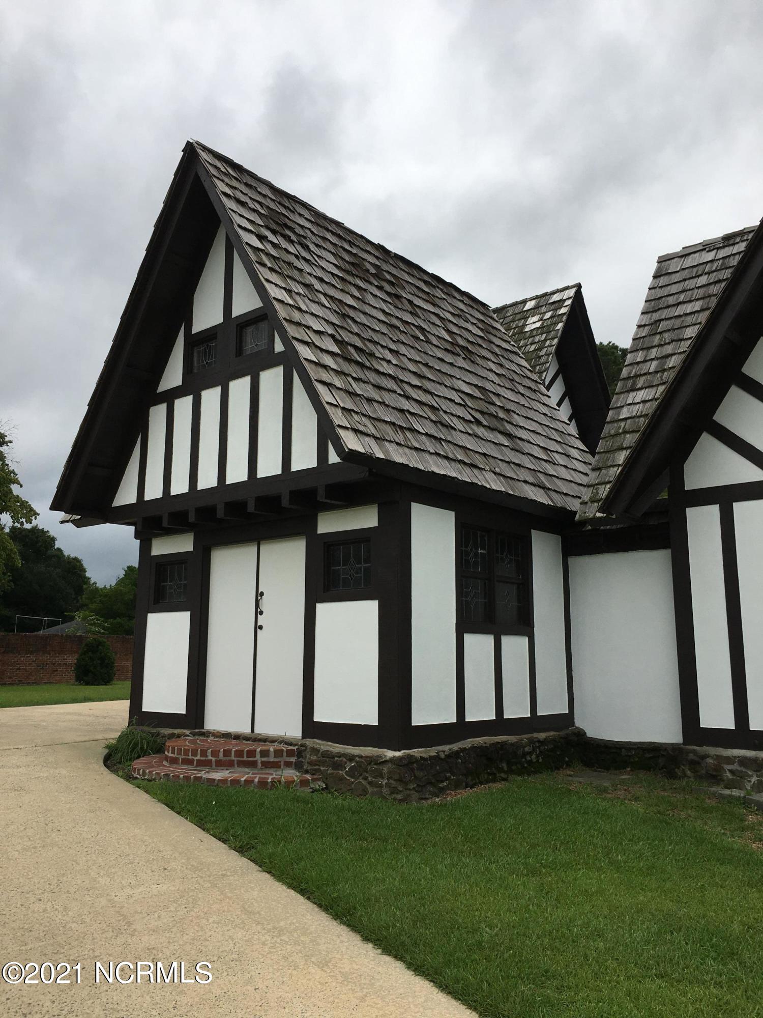 602 Sunset Avenue Clinton, NC 28328 - Photo 13 of 45 IMG_3343