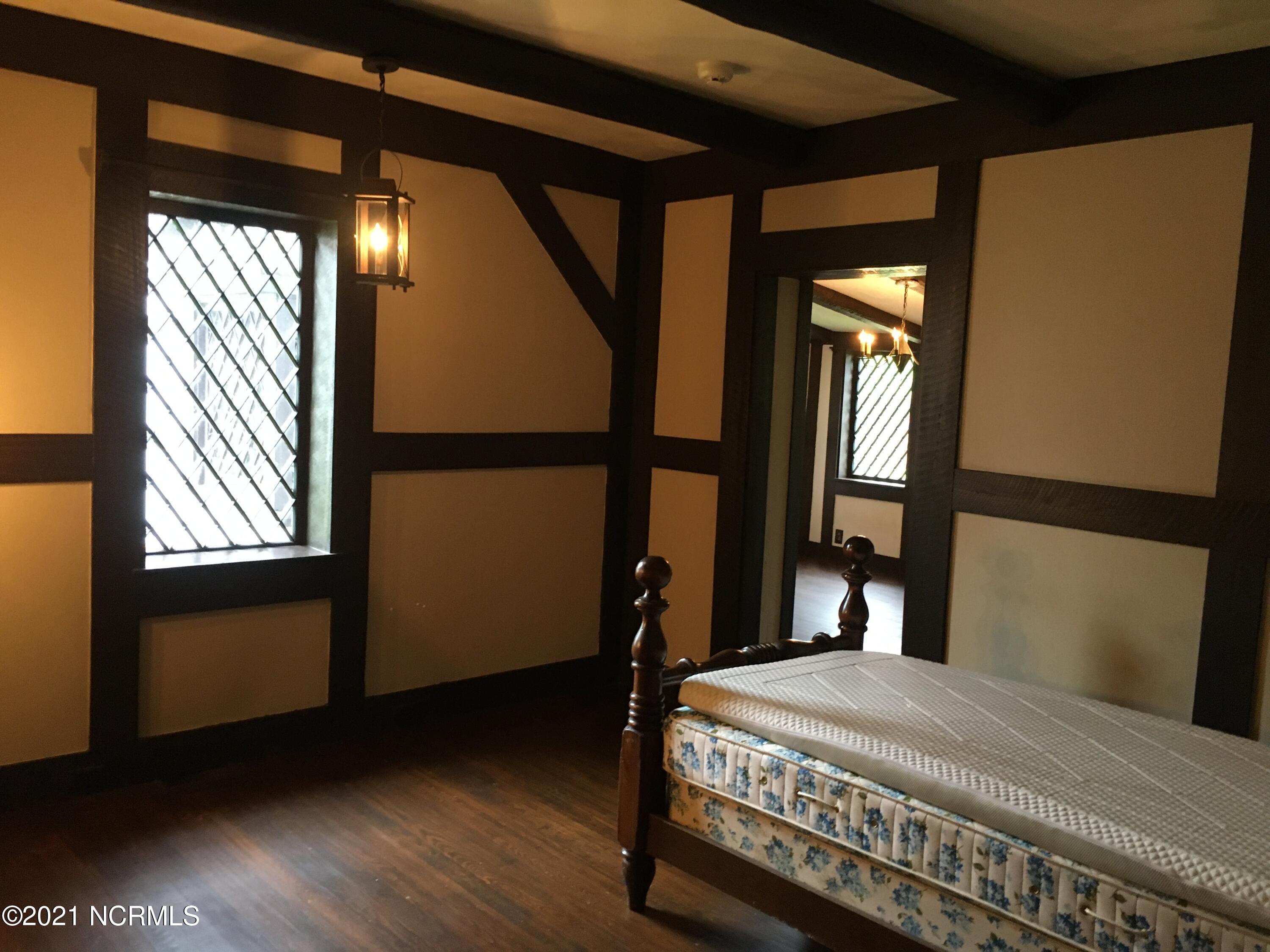 602 Sunset Avenue Clinton, NC 28328 - Photo 36 of 45 IMG_3377