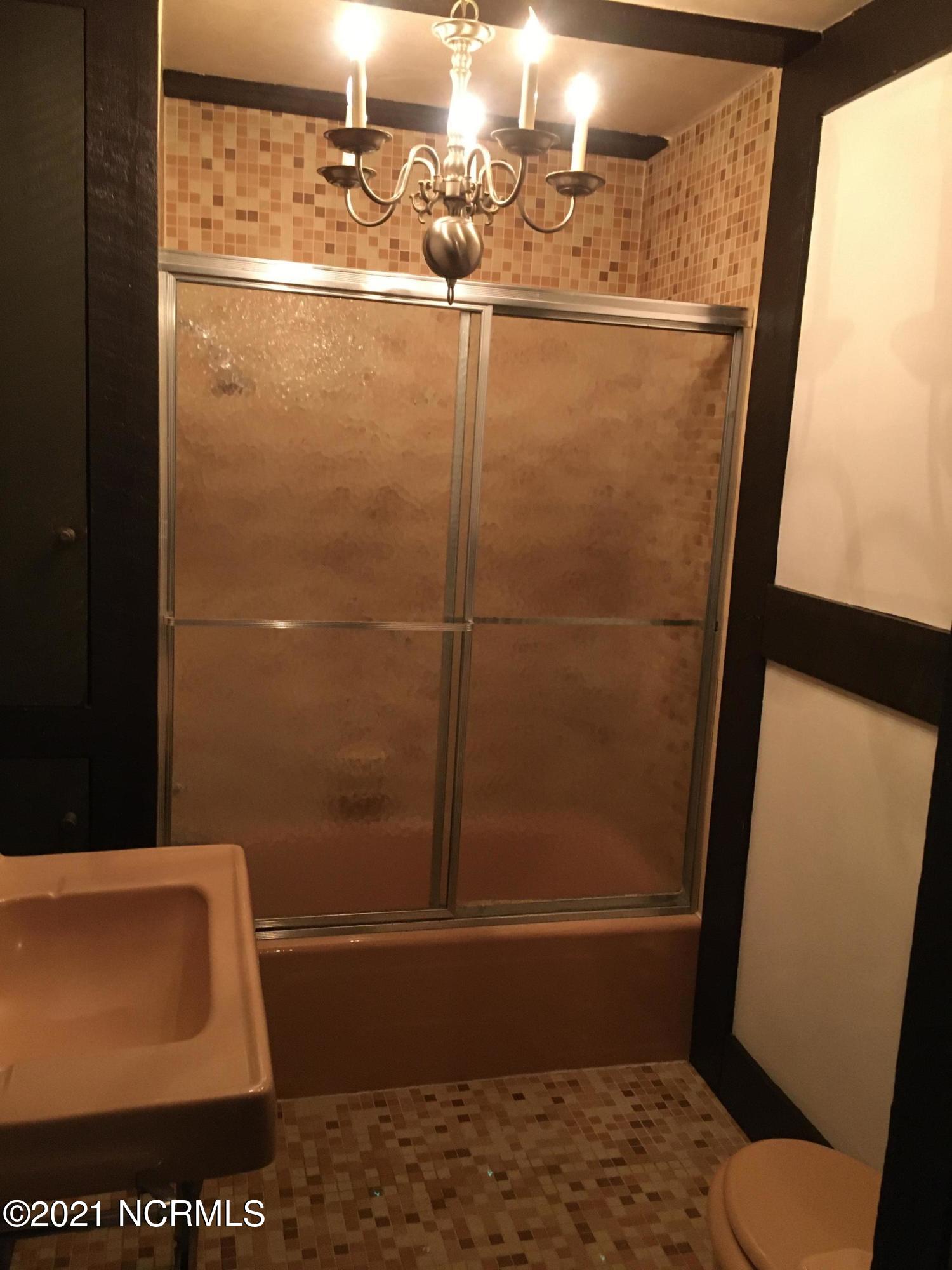 602 Sunset Avenue Clinton, NC 28328 - Photo 37 of 45 IMG_3376