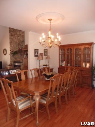 8 Michaels Run Road Stroudsburg, PA 18360 - Photo 5 of 28 Gallery Image 5