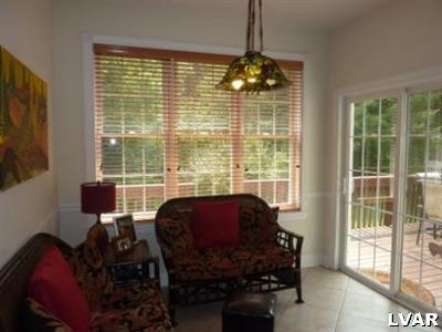 8 Michaels Run Road Stroudsburg, PA 18360 - Photo 6 of 28 Gallery Image 6