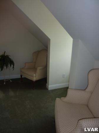 8 Michaels Run Road Stroudsburg, PA 18360 - Photo 9 of 28 Gallery Image 9