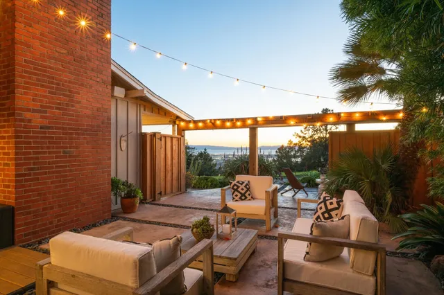 $1,245,000 | 298 Stantonville Drive, Oakland, CA 94619