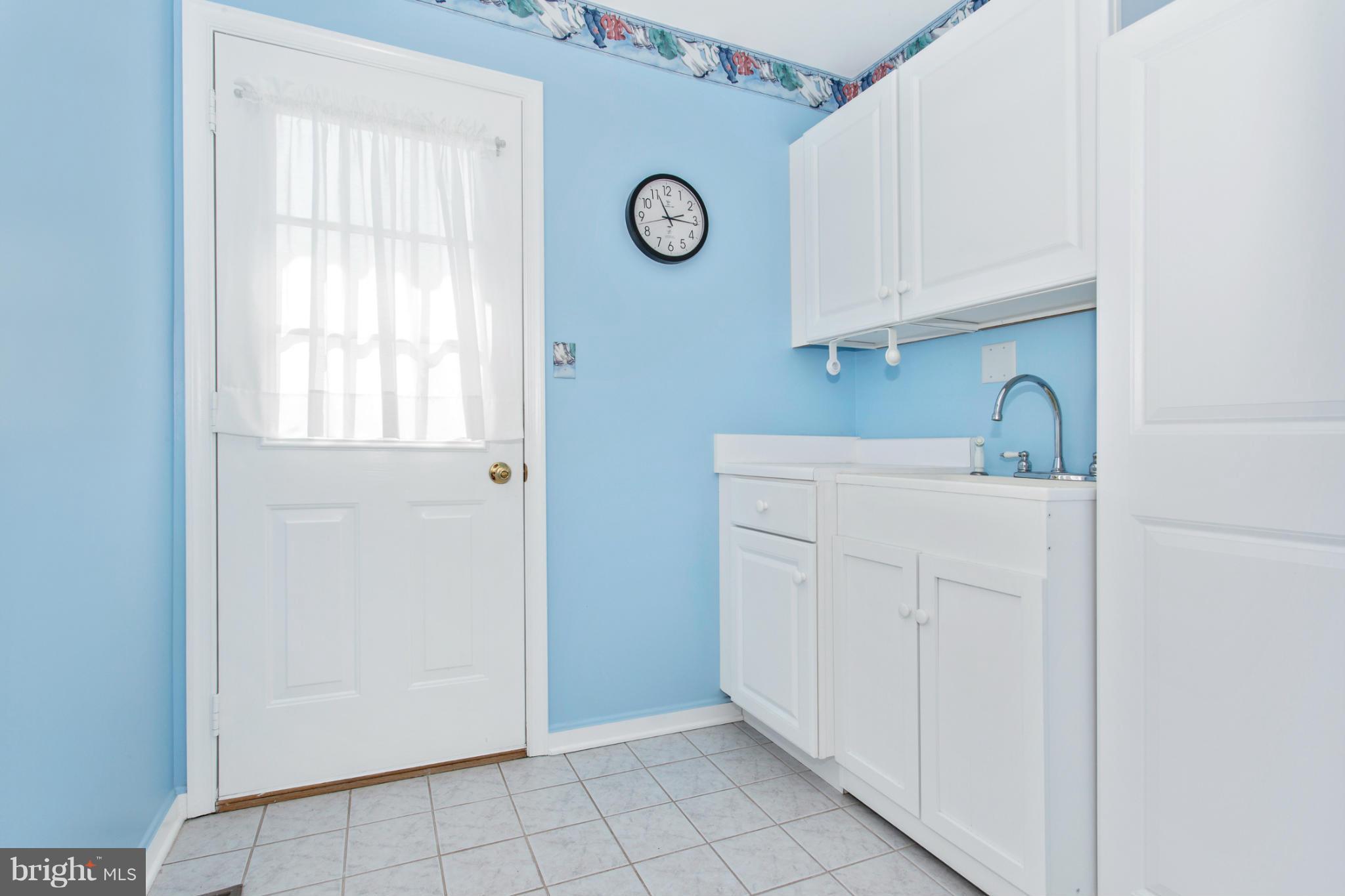 11841 Renner Road Keymar, MD 21757 - Photo 17 of 30 a view of cabinets and window in a kitchen