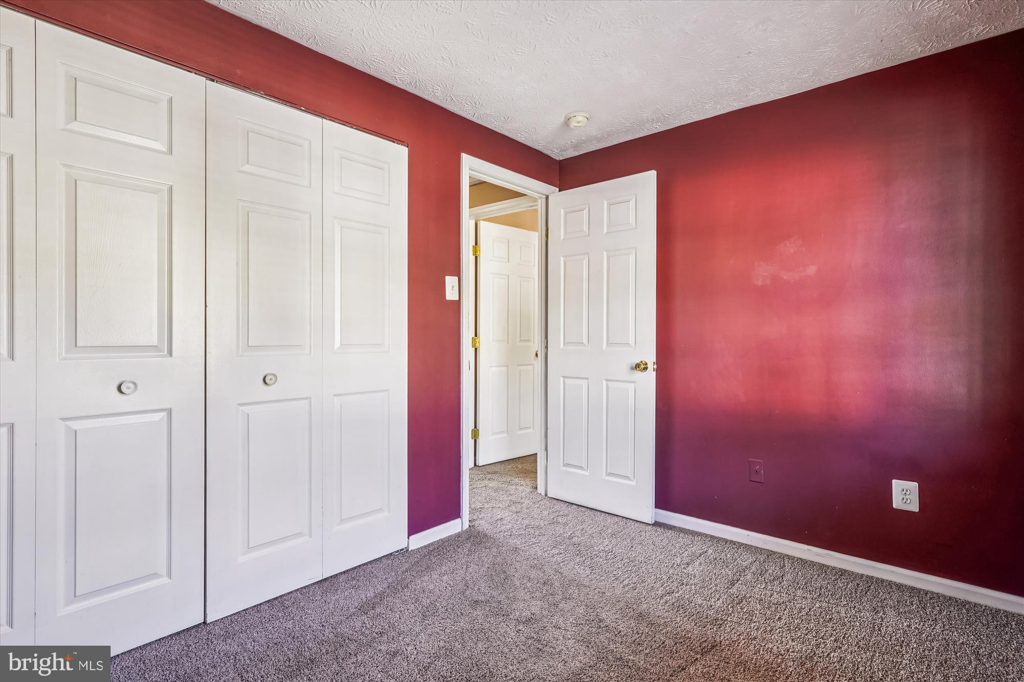 14740 Winding Loop Woodbridge, VA 22191 - Photo 26 of 59 an empty room with closet