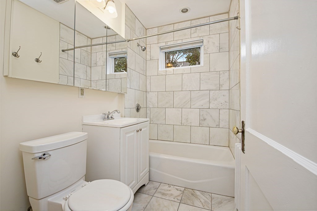 29 Fifield Street, Unit 29 Watertown, MA 02472 - Photo 19 of 34 Gallery Image 19