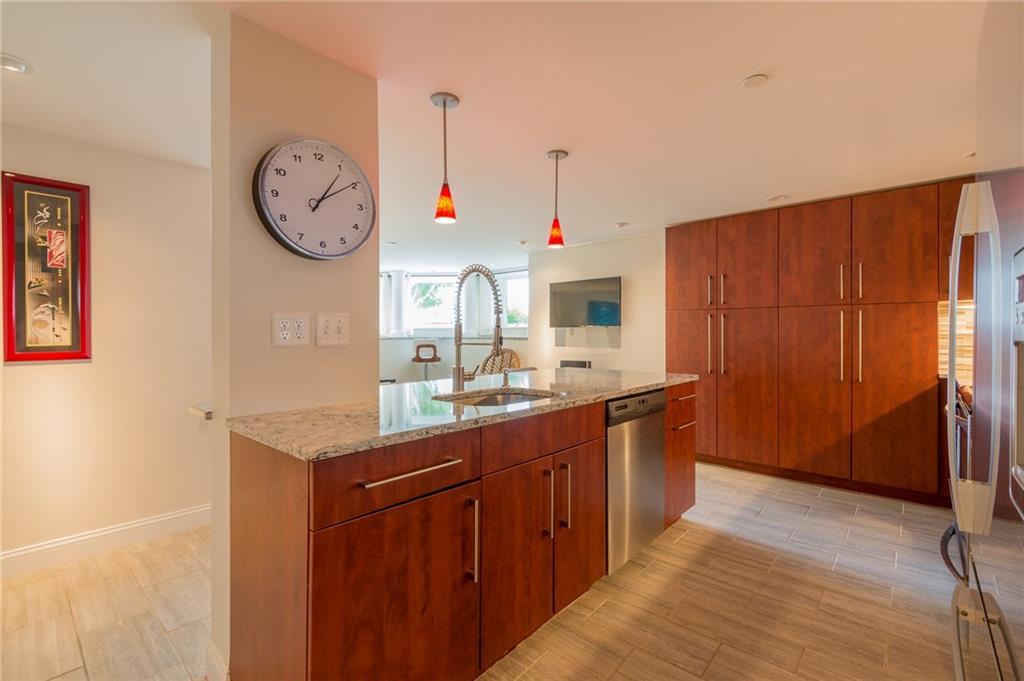 84 Eastern Promenade, Unit 4 Portland, ME 04101 - Photo 17 of 28 Photo