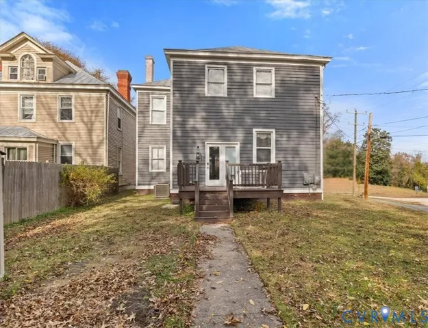 $300,000 | 332 St Andrew Street, Petersburg, VA 23803