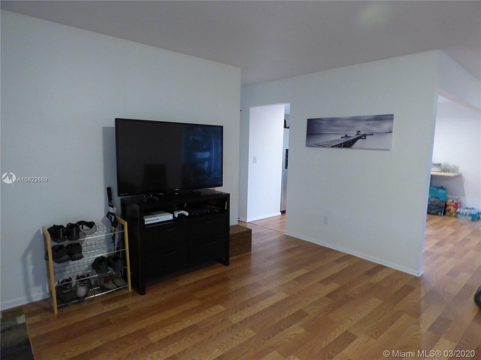 274 Southwest Homeland Road Port St. Lucie, FL 34953 - Photo 16 of 40 Gallery Image 16