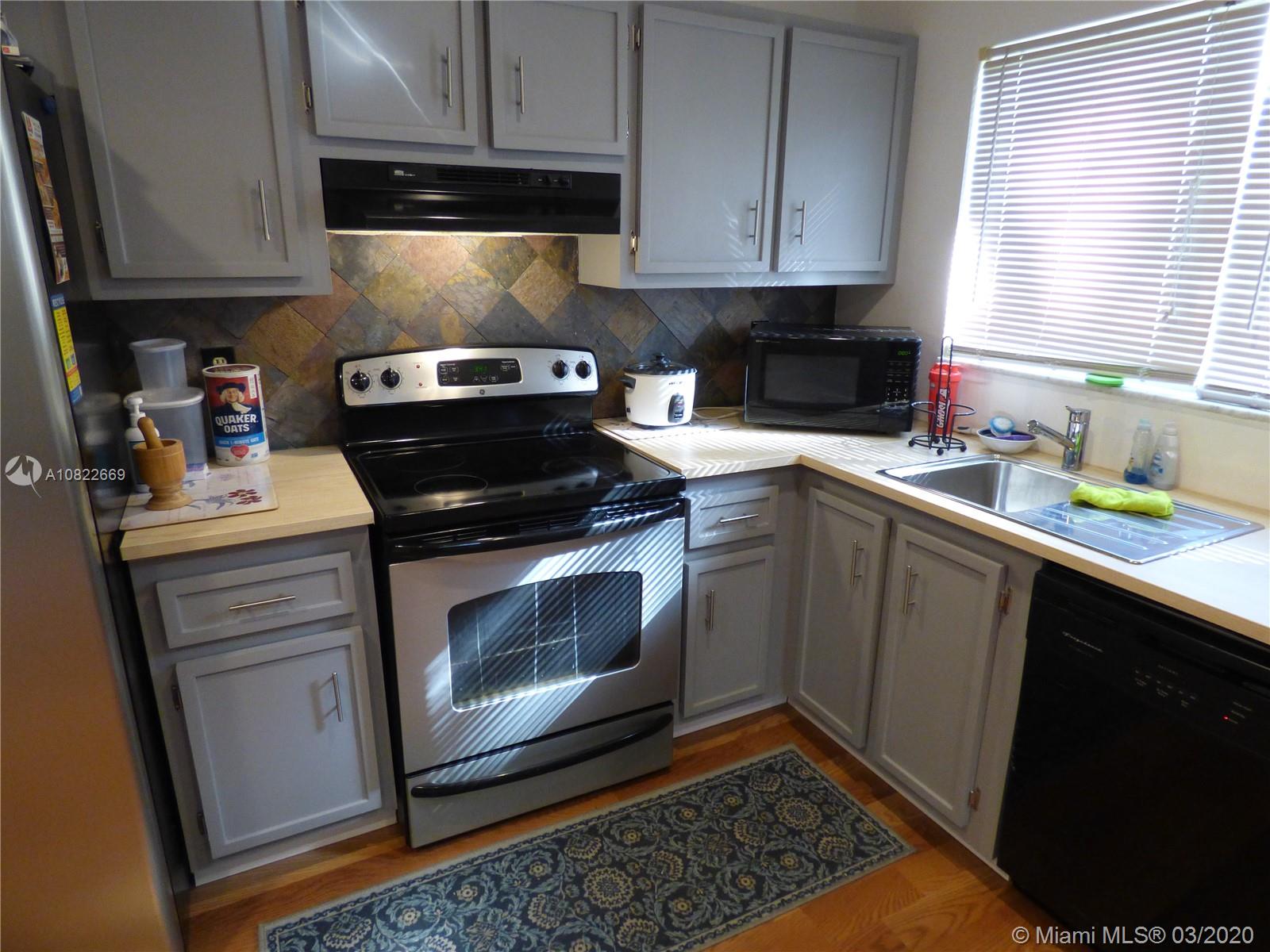 274 Southwest Homeland Road Port St. Lucie, FL 34953 - Photo 6 of 40 Gallery Image 6