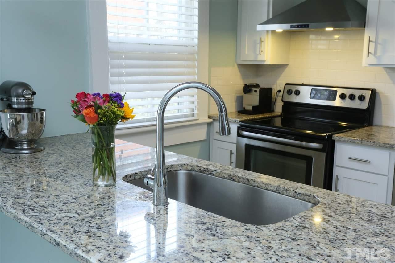 206 Linden Avenue Raleigh, NC 27601 - Photo 13 of 28
