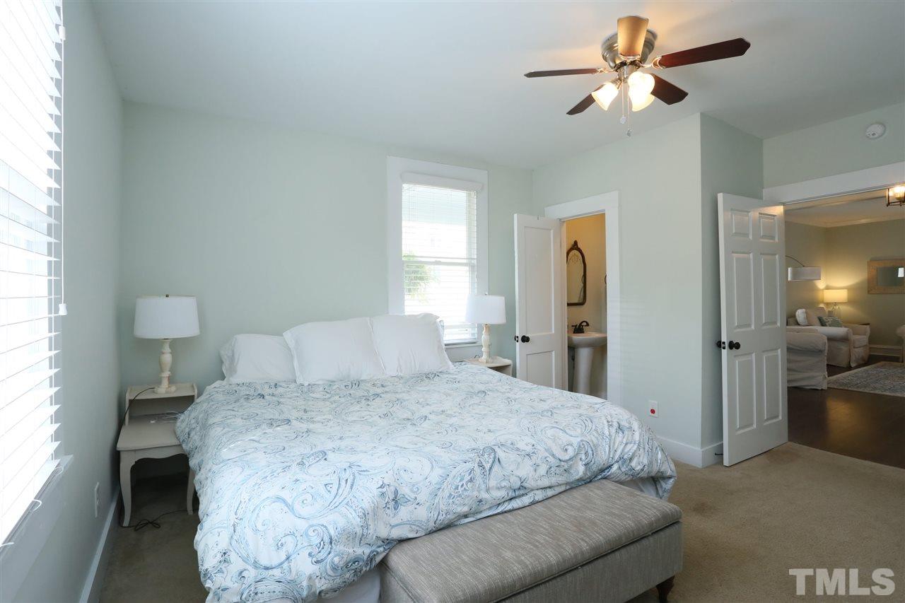 206 Linden Avenue Raleigh, NC 27601 - Photo 16 of 28