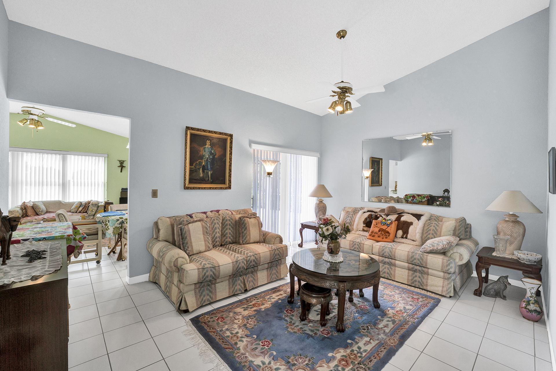 22584 Middletown Drive Boca Raton, FL 33428 - Photo 8 of 38 Living Room