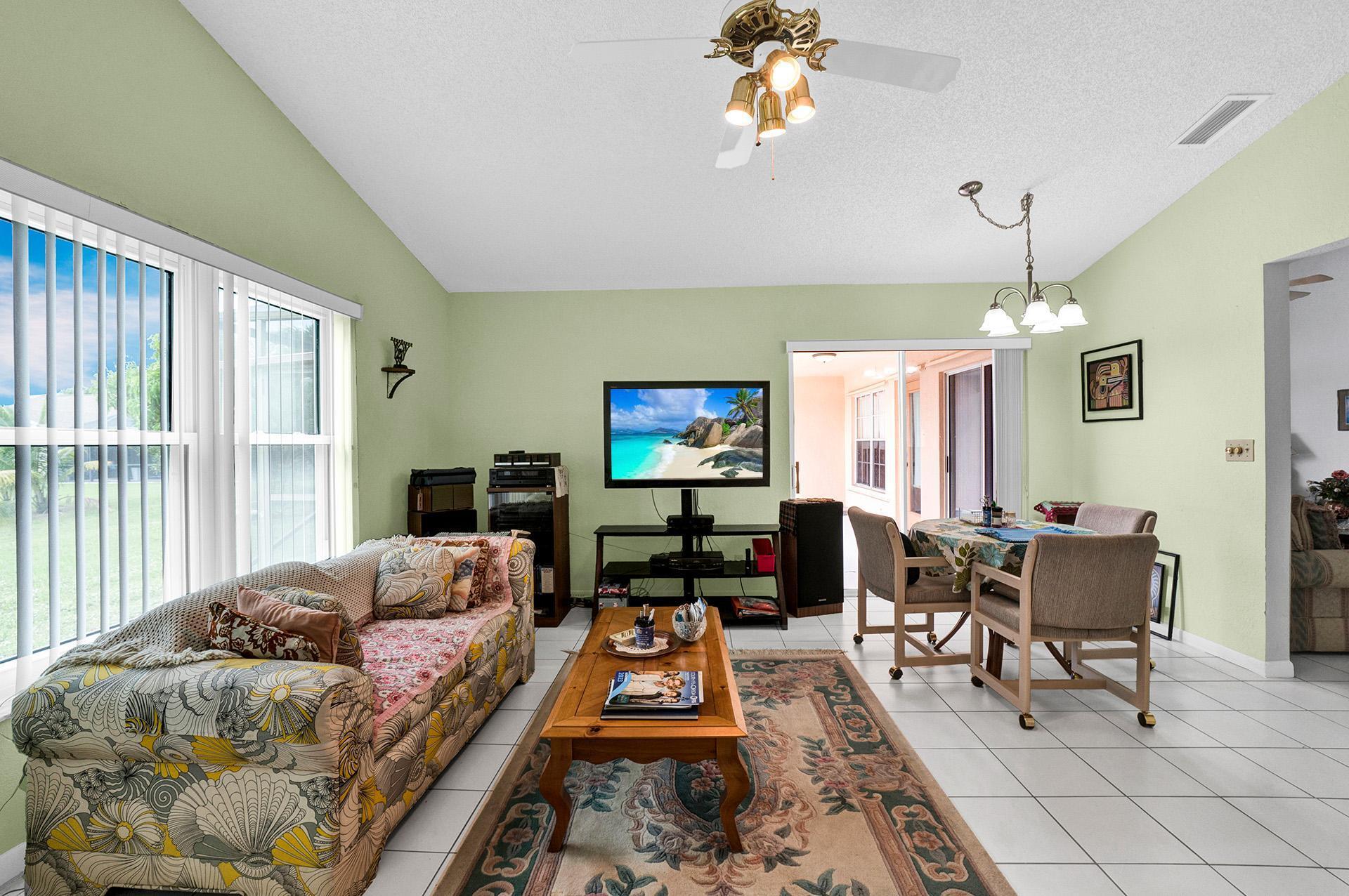 22584 Middletown Drive Boca Raton, FL 33428 - Photo 9 of 38 Living Room