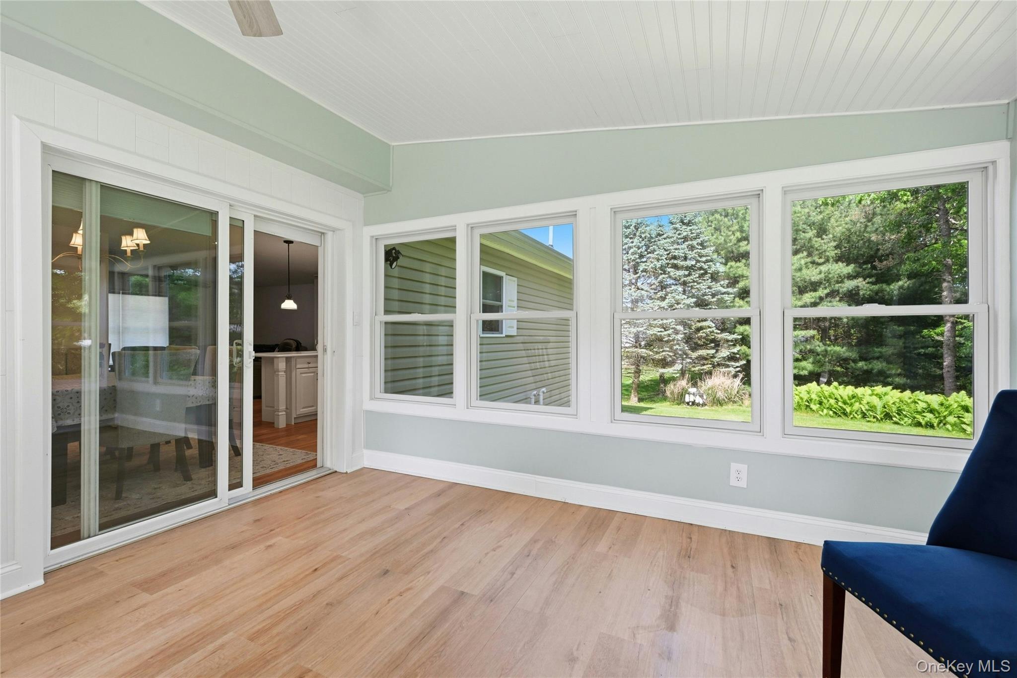 1407 Middle Road, Unit 277 Calverton, NY 11933 - Photo 17 of 32
