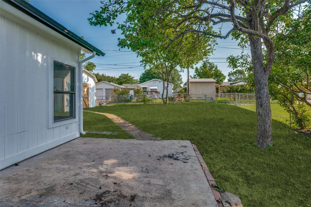 3811 Rolinda Drive Dallas, TX 75211 - Photo 20 of 22