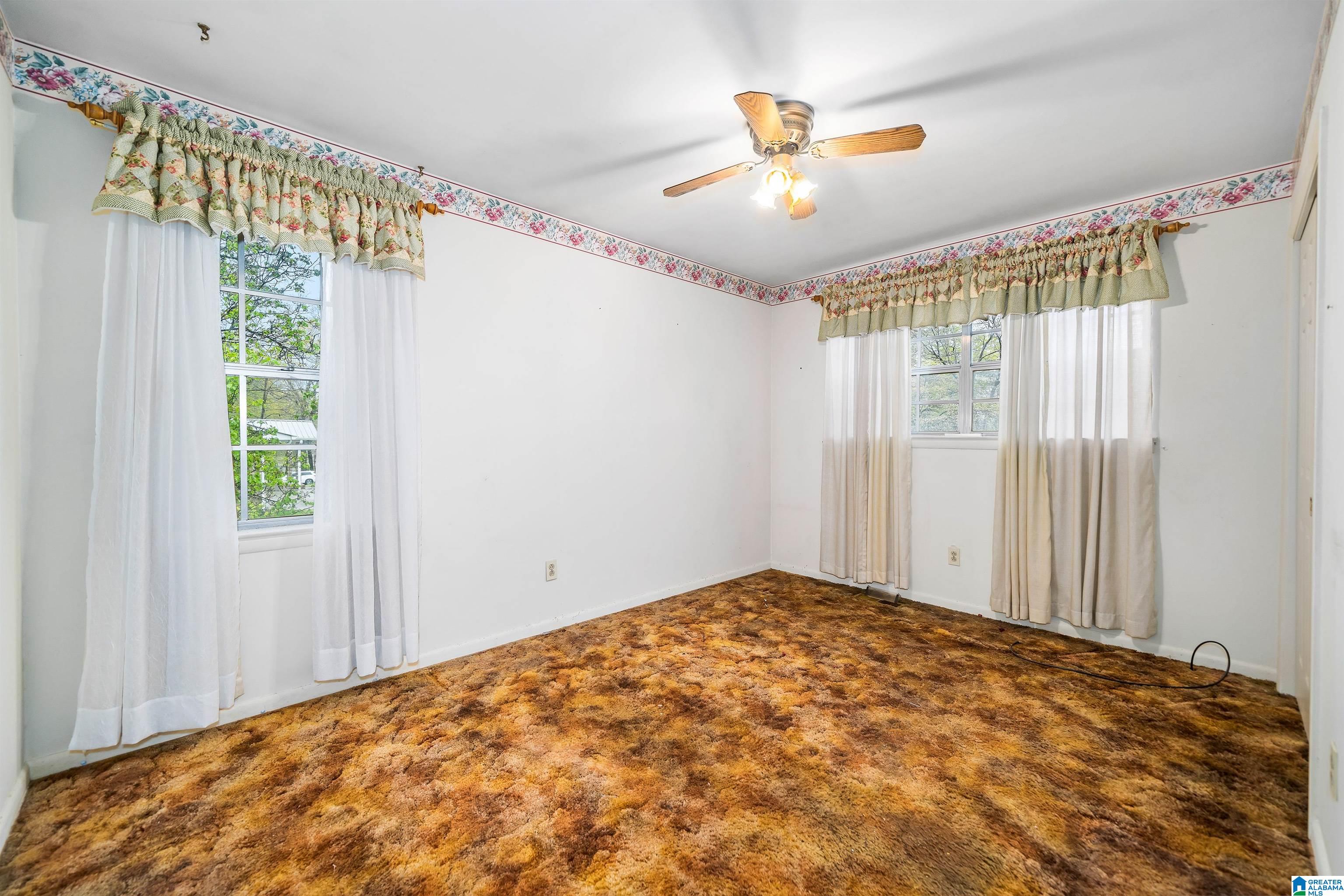 446 12th Street Southwest Alabaster, AL 35007 - Photo 14 of 26