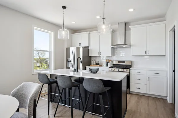 $708,840 | 4837 Baker Reserve Lane, Maple Plain, MN 55359
