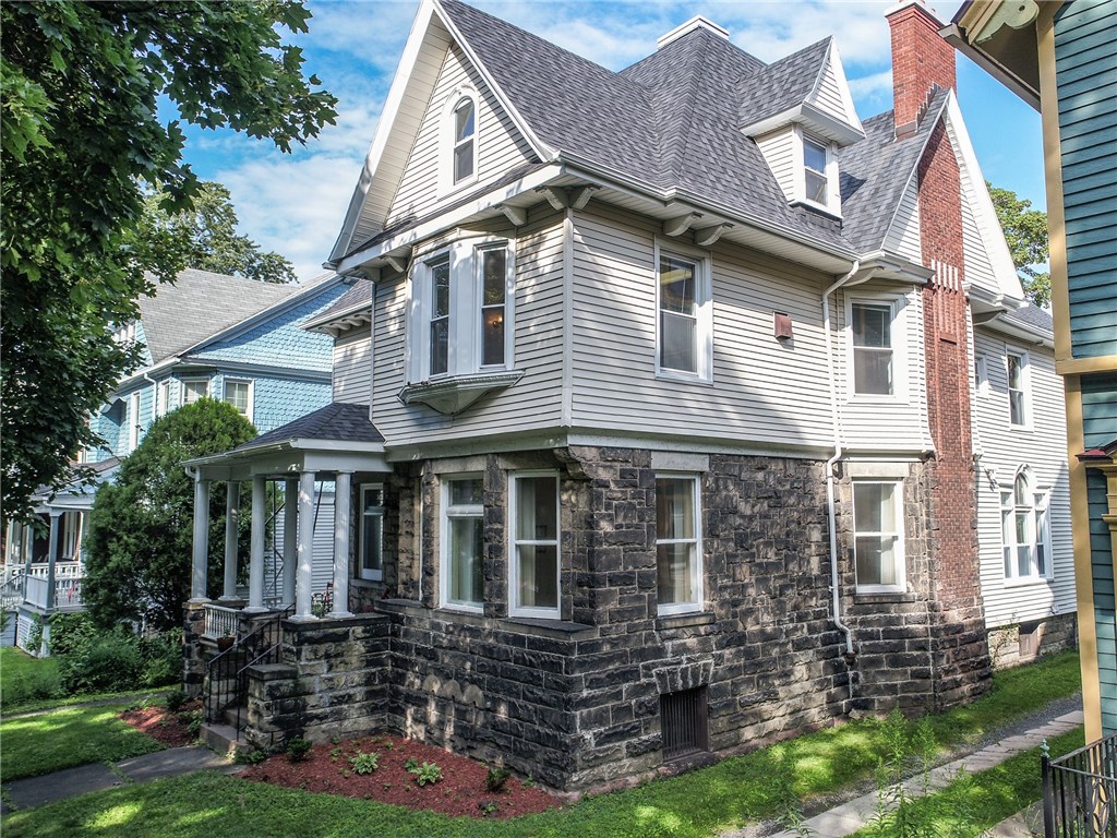 10 Portsmouth Terrace Rochester, NY 14607 - Photo 1 of 1