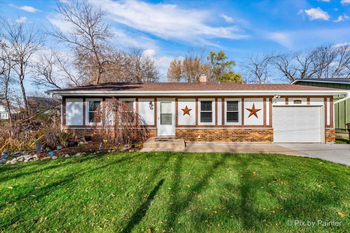 316 Ralph Court Island Lake, IL 60042 - Photo 1 of 22 Gallery Image 1