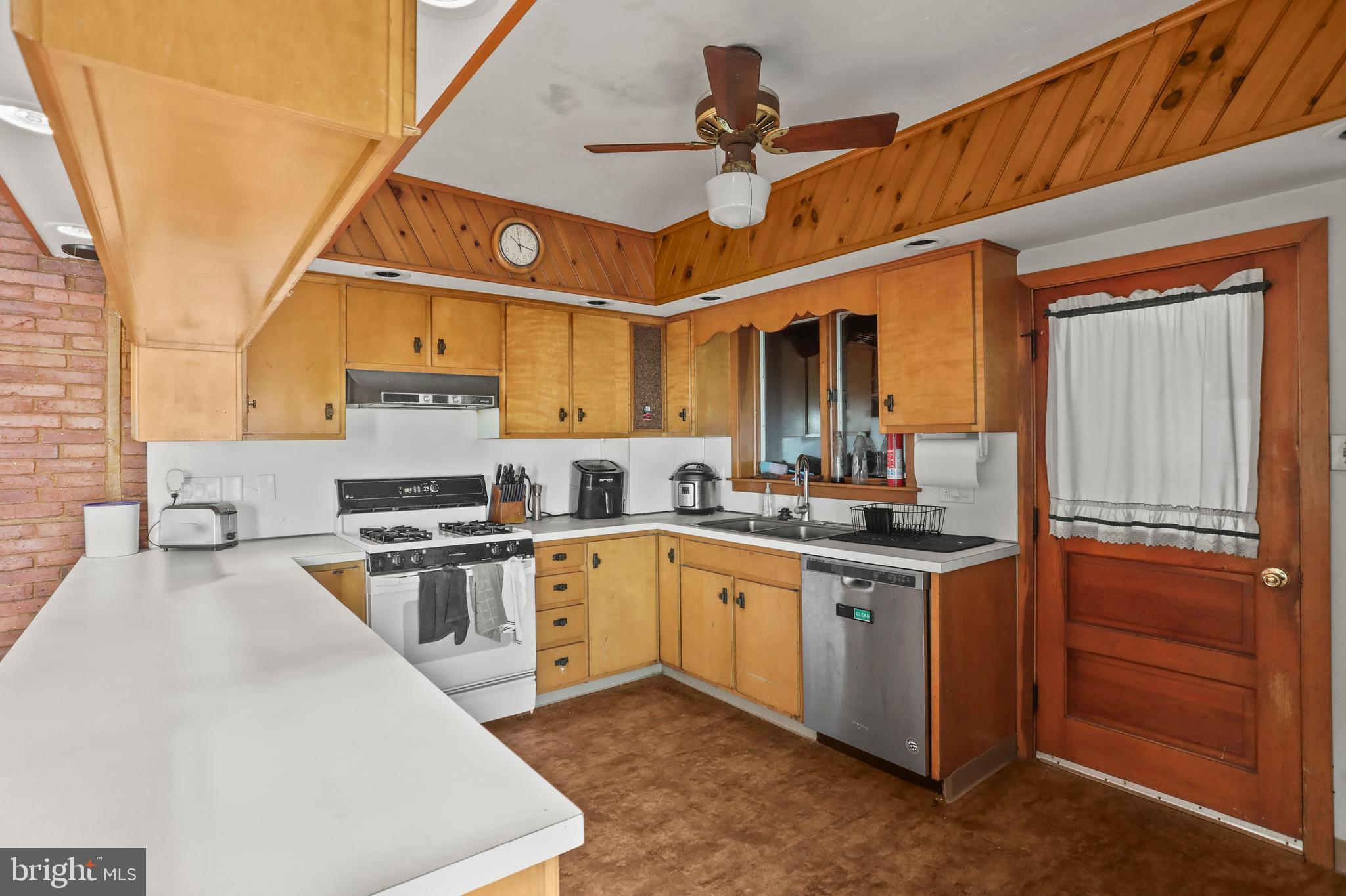 32 Ridge Avenue Hanover, PA 17331 - Photo 20 of 38 Gallery Image 20