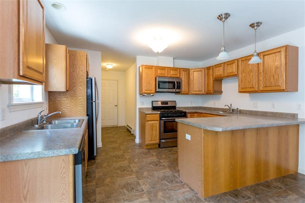 74 Casco Road Brunswick, ME 04011 - Photo 5 of 26 Photo