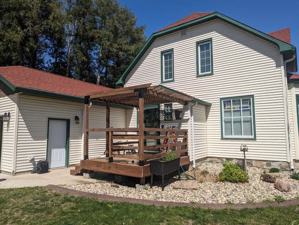 $215,000 | 206 South Tyler Street, Tyler, MN 56178