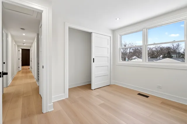 $759,000 | 426 Argyll Lane, Hoffman Estates, IL 60169