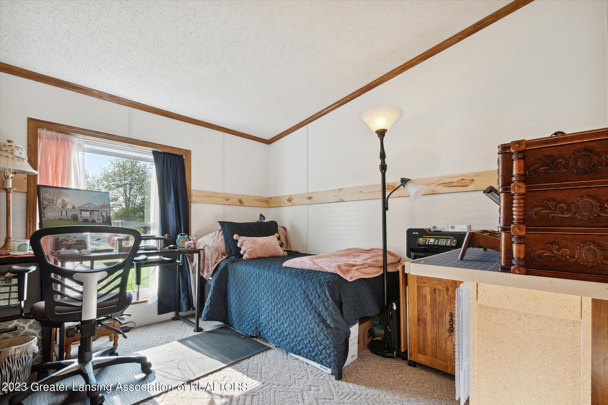 915 North Canal Road Eaton Rapids, MI 48827 - Photo 22 of 31 20-915-N-Canal-Rd-Eaton-Rapids-MI-48827-