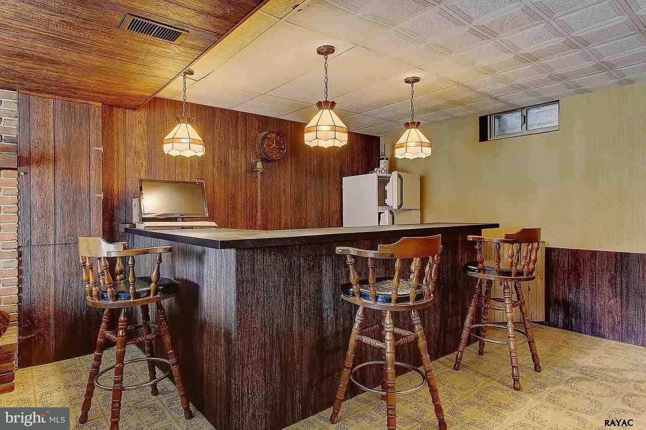 1087 Canadochly Road York, PA 17406 - Photo 15 of 25 Gallery Image 15